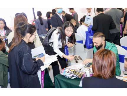 2023深圳國際照明展風(fēng)動鵬城，展位預(yù)售火熱進行中
